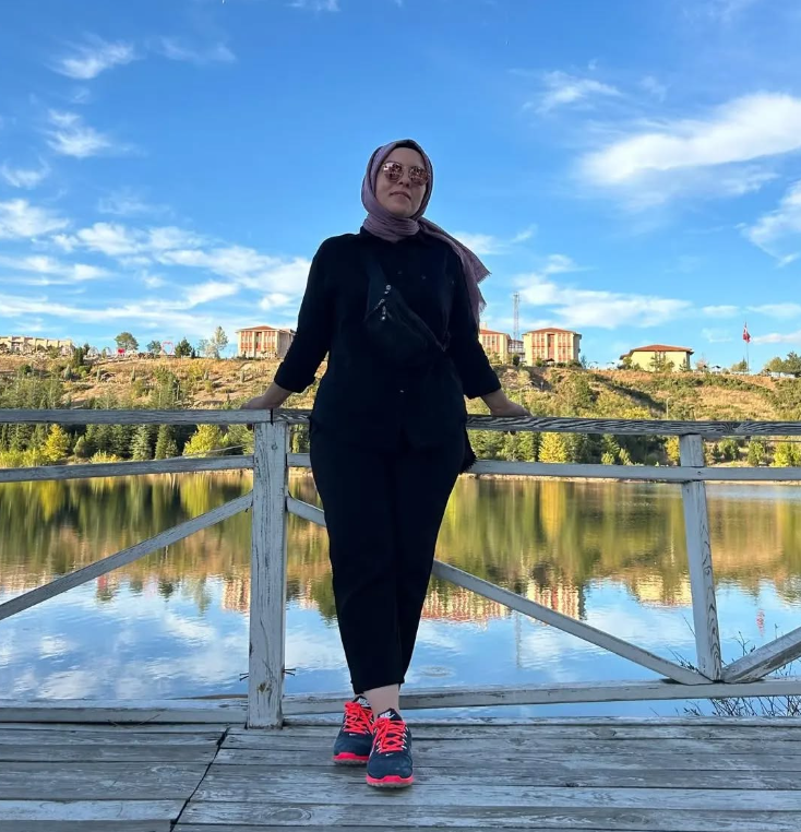 <em>Merve D.</em>